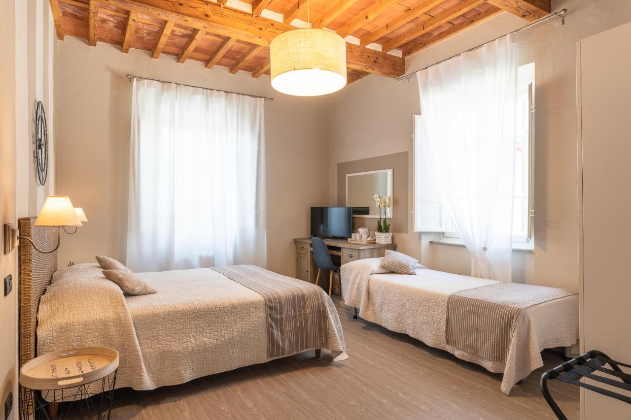 Stella Hotel Lucca Bagian luar foto